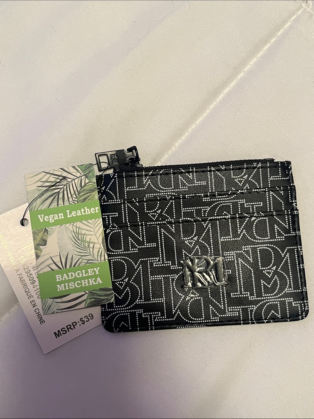 Badgley Mischka Black Logo Print Vegan Leather Card Holder NWT Retail 39$